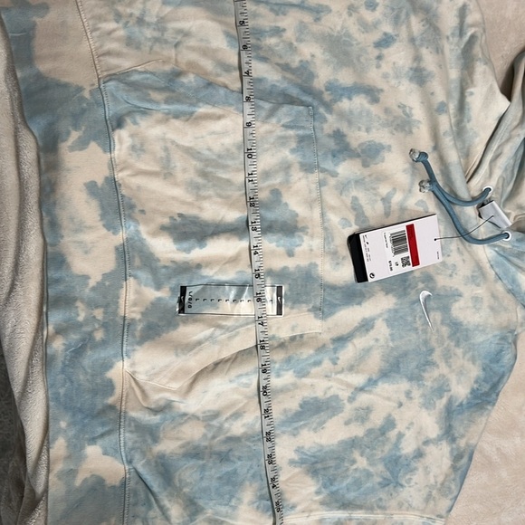 Nike Sportswear Washed Jersey Cloud Hoodie
Size Large | NWT | Retail $75 - Picture 11 of 13